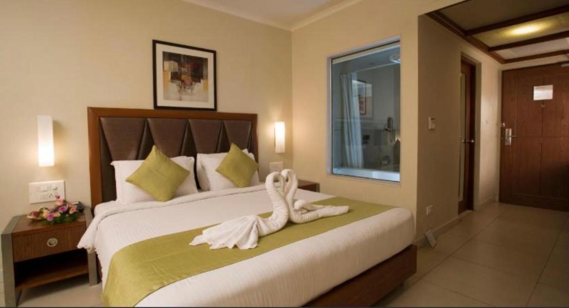 Diamond Inn-near Igi-airport-terminal-3 Hotel 4*
