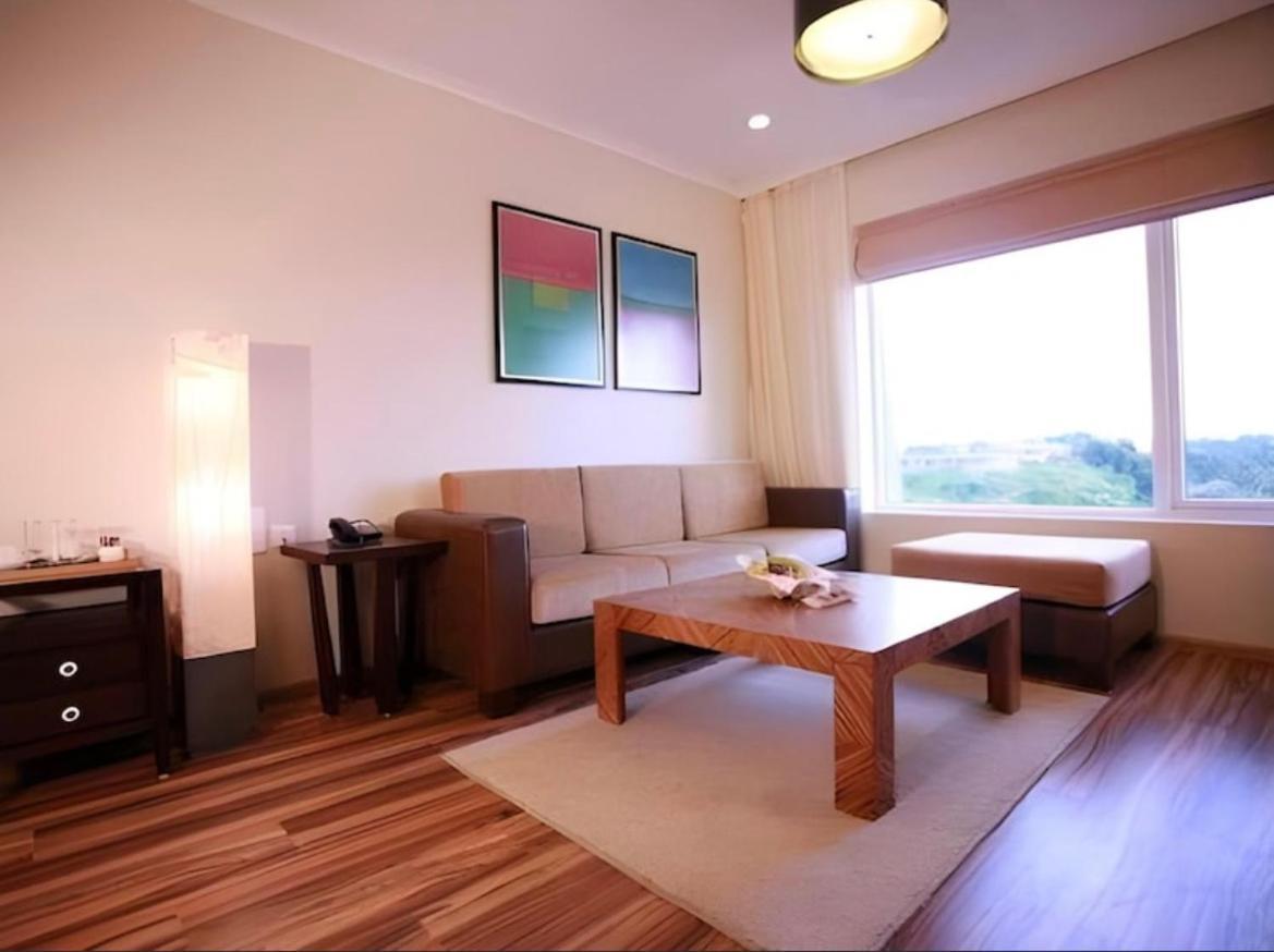 Hotel Diamond Inn-near Igi-airport-terminal-3 4*