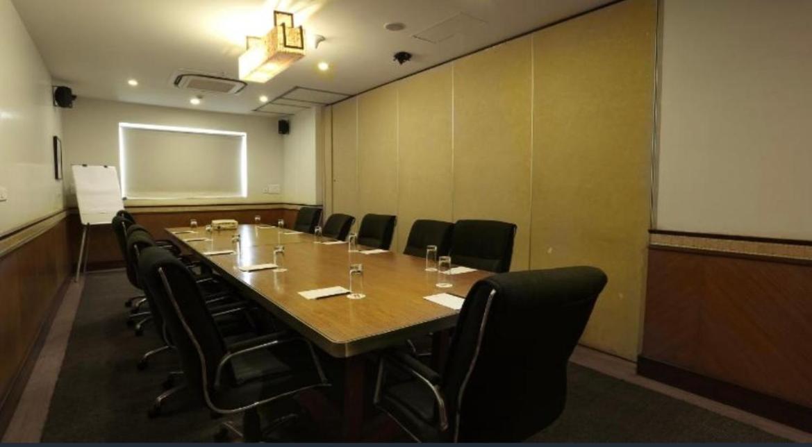 Hotel Diamond Inn-near Igi-airport-terminal-3 New Delhi